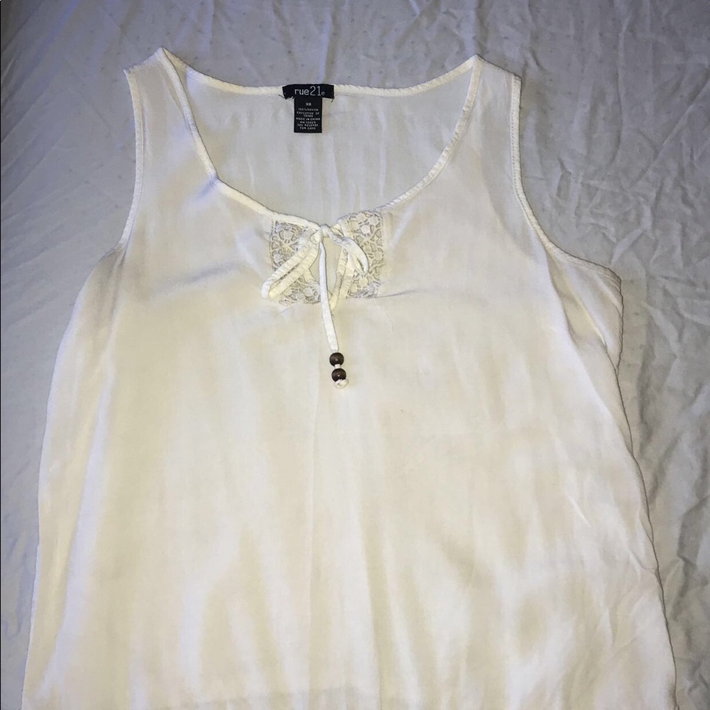 Rue 21 Tank